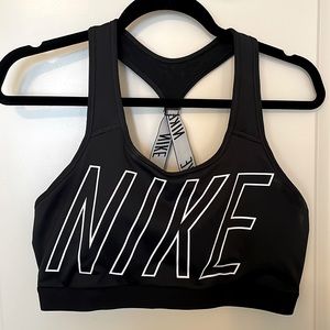 Nike women’s XL logo sports bra (black)
